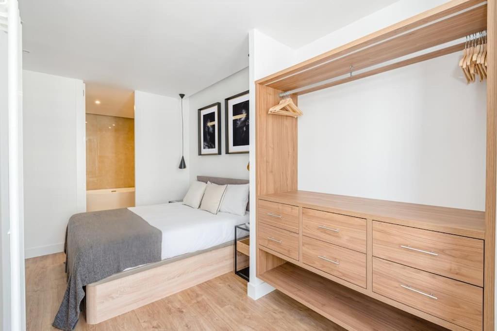 Gran Via VI Calle Jacometrezo 2Br 2Bh Lejlighed Madrid Eksteriør billede