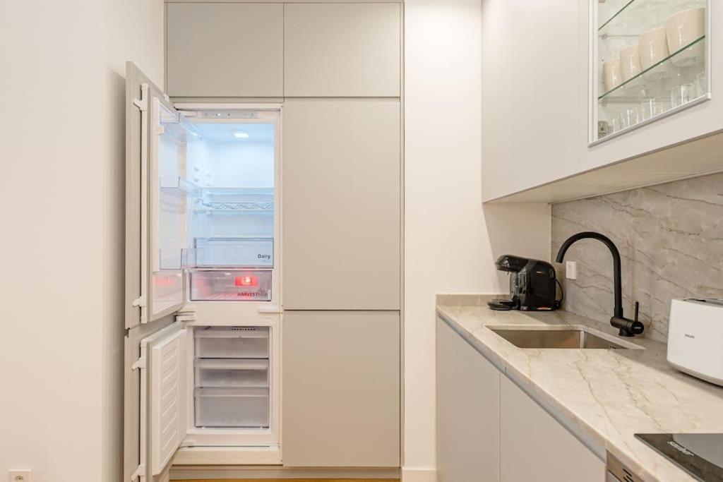 Gran Via VI Calle Jacometrezo 2Br 2Bh Lejlighed Madrid Eksteriør billede